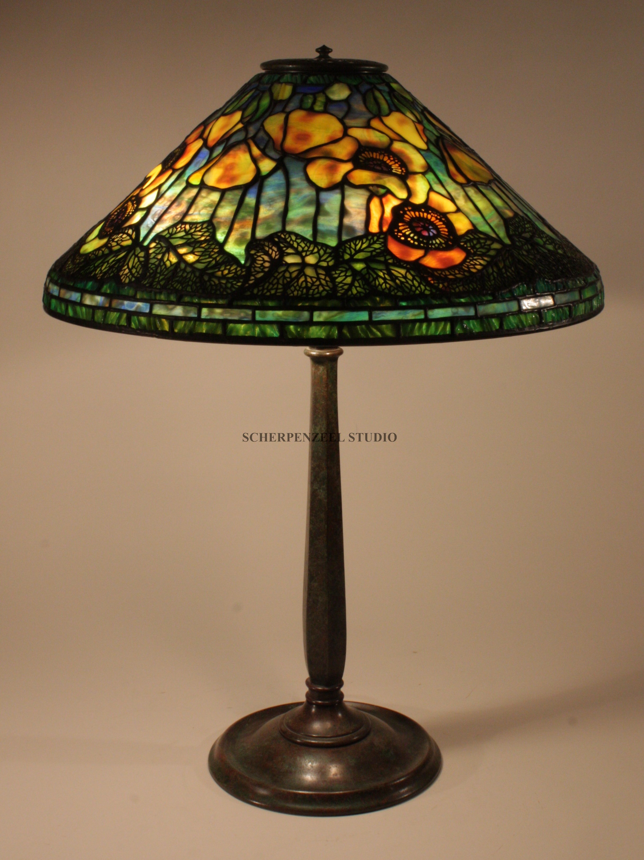 Poppy on Round Stick base